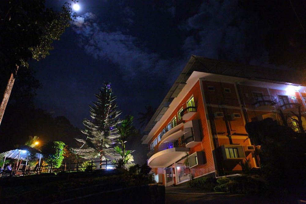 Forest Haven Resort 무나르 외부 사진